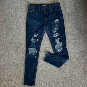 Women’s Levi Distressed Dark Blue Skinny Jeans